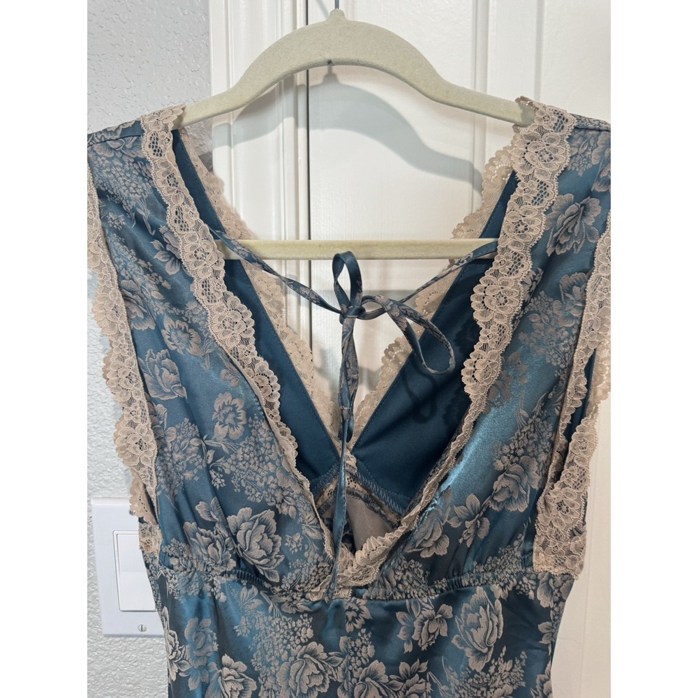 Allison & Kelly Slip Dress Burnout Floral Jacquard Maxi Lace Blue Fairy Small - Picture 5 of 7